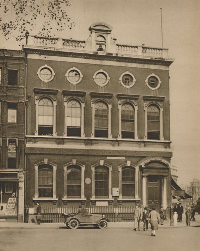स्कूल ऑफ़ लीगेस्टर स्क्वायर ऑन द साइट ऑन हॉगर्थ्स हाउस, c1935। द्वारा डोनाल्ड मैकलेश