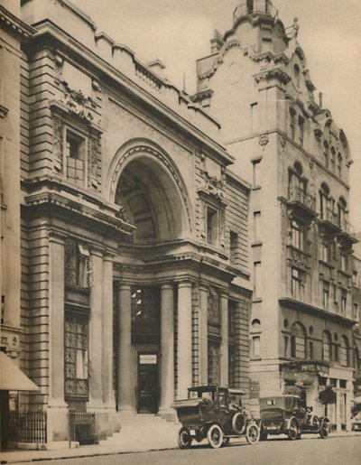 कर्जन स्ट्रीट में क्राइस्ट साइंटिस्ट का तीसरा चर्च, c1935। द्वारा डोनाल्ड मैकलेश