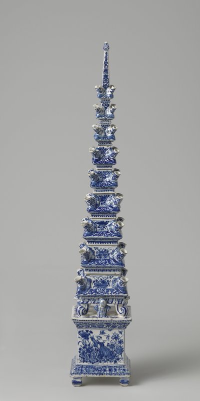 फूल पिरामिड, c.1710-20 (फैयेंस) द्वारा डच स्कूल