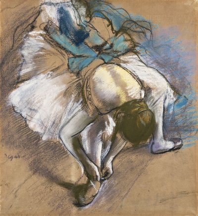 उसके जूते पर डांसर डाल; डांसर ने अपने स्लिपर को बांधते हुए, c.1880-1885 द्वारा एडगर डीगास