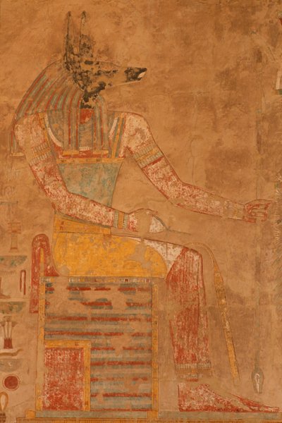 रानी हत्शेपसुत के मुर्दाघर मंदिर से मृत्यु के देवता अनूबिस द्वारा Egyptian 18th Dynasty