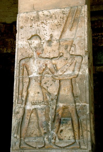 प्राचीन मिस्री कला: सेठी प्रथम के मंदिर के स्तंभ पर कम राहत (सेटी या सेती I .) द्वारा मिस्र का 19 वां राजवंश