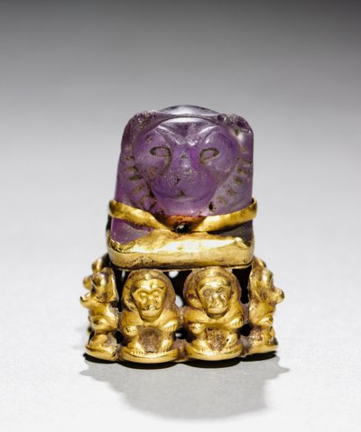 लटकन, नापाटन, c.700 ई.पू. द्वारा मिस्र का 25 वां राजवंश