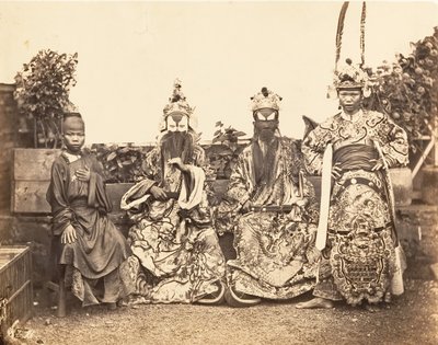 थिएटर कॉस्ट्यूम्स, साइगॉन, कोचिनचिना, 1866। द्वारा एमिल गसेल