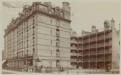 Ebury भवन Pimlico रोड पर द्वारा अंग्रेजी फोटोग्राफर