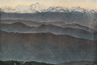 हिमालय पर्वत (रंगीन फोटो) द्वारा अंग्रेजी फोटोग्राफर