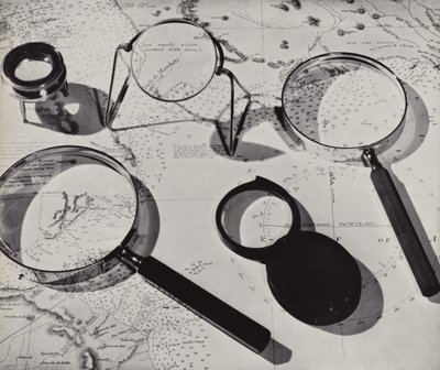  द्वारा अंग्रेजी फोटोग्राफर