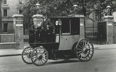 टैक्सी कैब - इलेक्ट्रिक, 1897-1900 द्वारा अंग्रेजी फोटोग्राफर