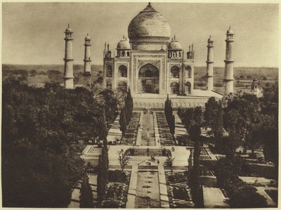 आगरा में ताजमहल (फोटोग्रावुर) द्वारा अंग्रेजी फोटोग्राफर