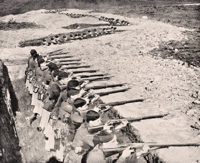 1916 में लंदन में प्रकाशित &39;द वॉर इलस्ट्रेटेड एल्बम डे-डीलक्स&39; से ग्लासगो हाईलैंडर्स द्वारा अंग्रेजी स्कूल