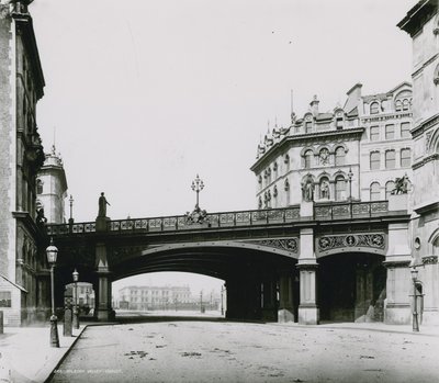 Holborn Viaduct; फोटो द्वारा अंग्रेजी स्कूल