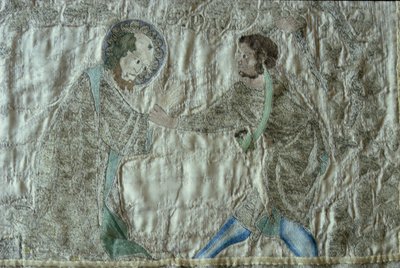 संत की शहादत, स्टेपल एस्टन कोप के ललाट से विस्तार, c.1340s (सिल्वर-गिल्ट थ्रेड और फॉन सिल्क ट्विल पर रंगीन सिल्क्स) द्वारा अंग्रेजी स्कूल