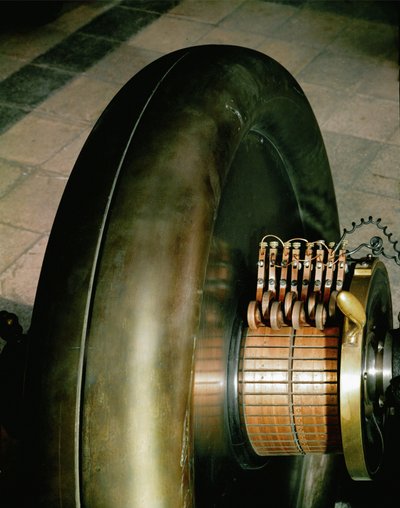  द्वारा एरिच लेसिंग