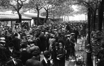 पक्षी बाजार का सामान्य दृश्य, पेरिस, 1931। द्वारा अर्नेस्ट फ्लेमरियन
