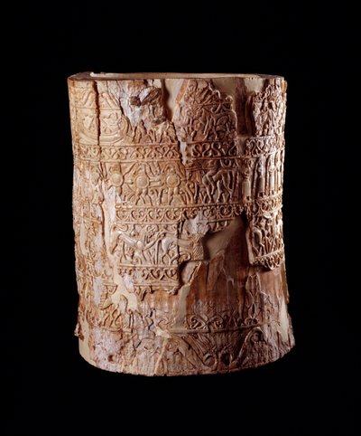 Etruscan सभ्यता: आइवरी सिबोरियम पनिया के मकबरे से एक चिशी, इटली - 7 वीं शताब्दी ई.पू. द्वारा इट्रस्केन