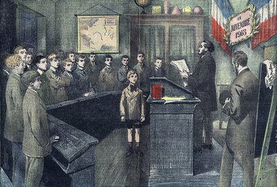 नवंबर 1923: फ्रांस के प्रत्येक कम्यून में स्कूल के मास्टर ने युद्धविराम से एक दिन पहले, निवासियों के नाम सम्मान के क्षेत्र में कब्रों को पढ़ा और प्रत्येक छात्र ने "फ्रांस के लिए मृत्यु" का उत्तर दिया। 1923 से डम्बलन्स का आरेखण। द्वारा यूजीन डंबलान्स