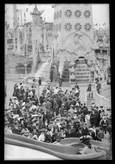 लूना पार्क, 1909 (नाइट्रेट नकारात्मक) द्वारा यूजीन वेमलिंगर