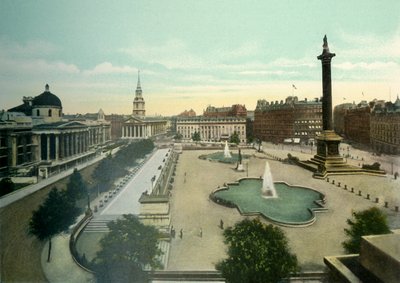 ट्राफलगर स्क्वायर, c1900s। द्वारा आइरे और स्पोटिसवोड