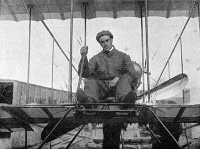 क्लाउड ग्रेहेम-व्हाइट, अंग्रेजी विमानन अग्रणी, 1910 1933 द्वारा उड़ान की तस्वीर