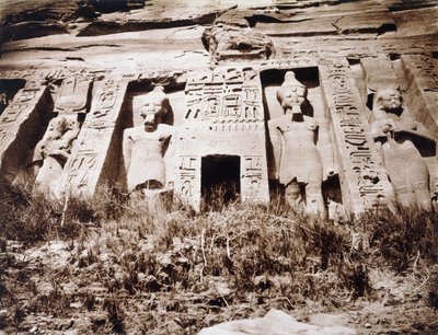 अबू-सेम्बिल, पेटिट स्पीओस, केंद्रीय भाग का हिस्सा, c.1853-54 द्वारा फेलिक्स टाइनार्ड