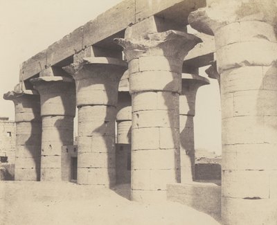 लोकसर थेब्स। कंस्ट्रक्शन सेंट्रेल - ग्रांडे कोलोनेड, 1851-52, 1853-54 मुद्रित। द्वारा फेलिक्स टाइनार्ड