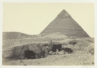 रॉक-टॉम्ब्स और बेलज़ोनी का पिरामिड, गिजेह, 1857। द्वारा फ्रांसिस फ्रिथ