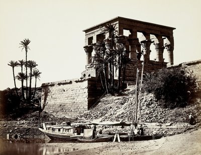  द्वारा फ्रांसिस फ्रिथ
