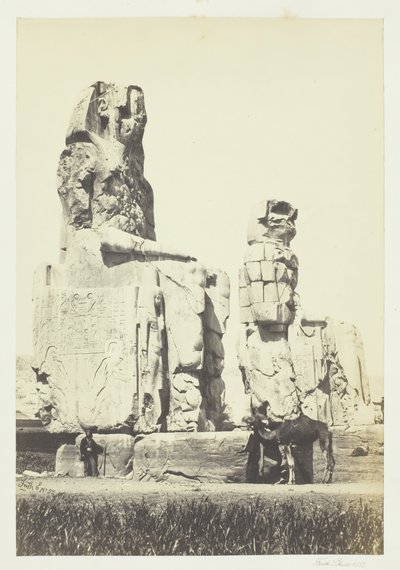 मेमनॉन की मूर्तियाँ, थेब्स का मैदान, 1857। द्वारा फ्रांसिस फ्रिथ