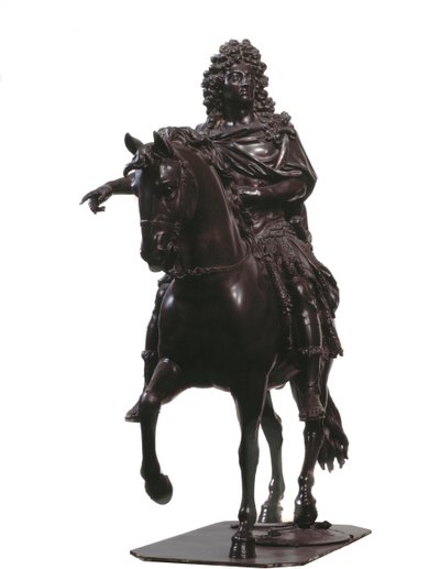 फ्रांस के राजा लुई XIV का घुड़सवारी चित्र (कांस्य मूर्तिकला द्वारा फ़्राँस्वा गिरार्डन
