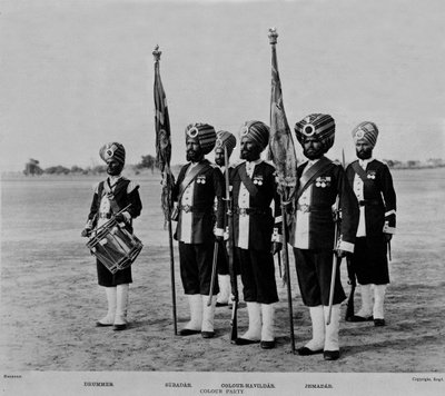 बंगाल इन्फैंट्री की 45वीं (रैट्रे की सिख) रेजिमेंट की कलर पार्टी द्वारा फ्रेड ब्रेमर