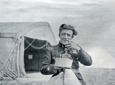 चार्ल्स नुंगेसर, 1914-18 द्वारा फ्रेंच फोटोग्राफर