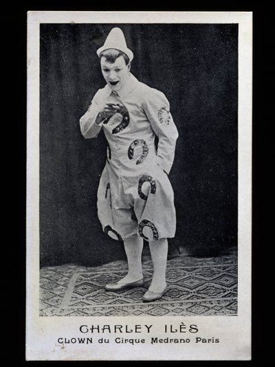 पेरिस में मेड्रानो सर्कस से जोकर चार्ली आइल्स (1876-?), लगभग 1910, पोस्टकार्ड, फ्रांस, 20वीं सदी द्वारा फ्रेंच फोटोग्राफर