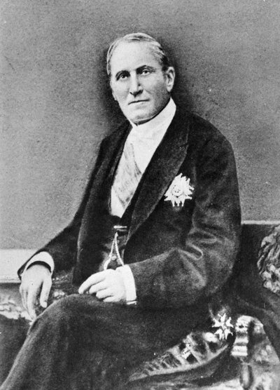 बैरन हॉज्समैन, पेरिस, विक्टर हैवार्ड प्रकाशक, 1889 के संस्मरणों से बैरन जॉर्ज यूजीन हॉसमैन (1809-91) का पोर्ट्रेट द्वारा फ्रेंच फोटोग्राफर