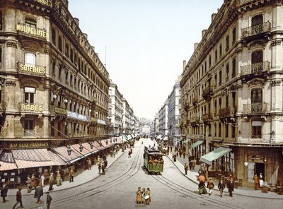 रिपब्लिक स्ट्रीट, लियोन, 1890-1900 नीचे देखें द्वारा फ्रेंच फोटोग्राफर