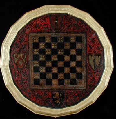 हथियारों के चार कोट के साथ चेसबोर्ड, c.1400-30 द्वारा फ्रेंच स्कूल