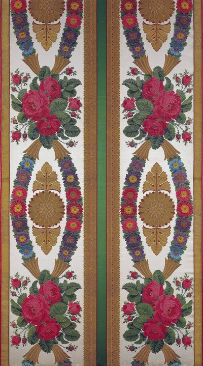 Cousin और बोनी, Bissardon, Lyon, 1811 (कढ़ाई साटन) द्वारा गुलाब और गुलदस्ते की माला के साथ कपड़ा द्वारा फ्रेंच स्कूल