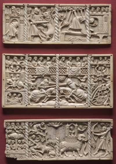 कोर्टली रोमांस से दृश्यों के साथ एक कास्केट से तीन पैनल्स, c.1330-1350 द्वारा फ्रेंच स्कूल