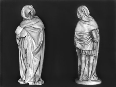 Rwo Mourners, Duc Jean de Berry (1340-1416) c.1450-53 सैलाबस्टर की कब्र से r8: कब्र पूर्व में Bourges में सैंटे-चैपल में थी; द्वारा फ्रेंच स्कूल