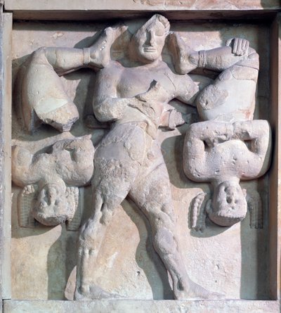 मैग्ना ग्रीसिया: सेरकोप के साथ हेराक्लीज़ के साथ मेटोप, पत्थर की राहत, 575-550 ई.पू. द्वारा यूनानी