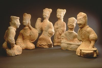 संगीतकारों, नर्तकों और सेवकों का समूह (टेराकोटा) द्वारा Han Dynasty Chinese School