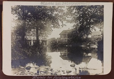 प्रथम विश्व युद्ध: 'जर्मन सेना के आक्रमण के दौरान 1914-1916 के वर्षों में यूक्रेन। नदी पर पुल (बी/डब्ल्यू फोटो) द्वारा हीरोज कब्रिस्तान Dsessentniki (attr।)
