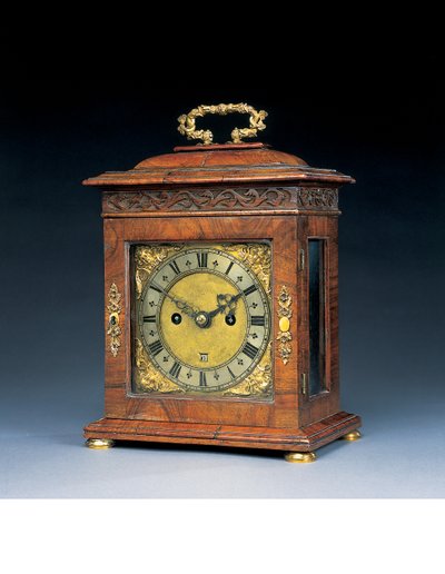 चार्ल्स II घंटे और आधे घंटे की हड़ताली ब्रैकेट घड़ी, लंदन, c.1685 द्वारा हेनरी जोन्स