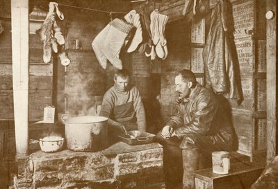 3 नवंबर 1911, 1913 को डिस्कवरी हट में ब्लब्स स्टोव पर मेयर्स और डेमेट्री द्वारा हर्बर्ट पोंटिंग