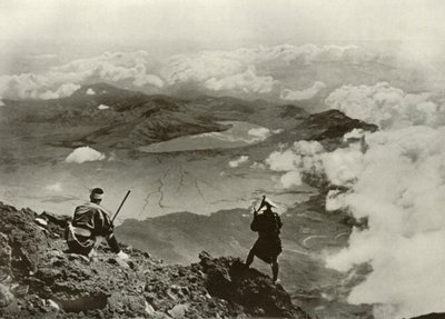 दो मील ऊपर बादल, 1910। द्वारा हर्बर्ट पोंटिंग