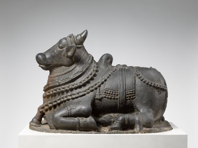 नंदी (ग्रेनाइट) द्वारा इंडियन स्कूल
