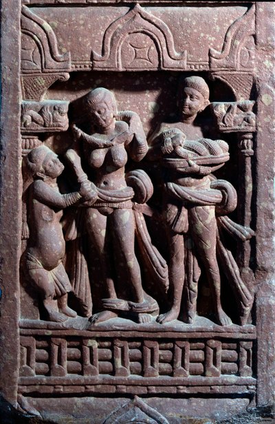 सुंदरी शौचालय (बलुआ पत्थर की मूर्ति) द्वारा इंडियन स्कूल