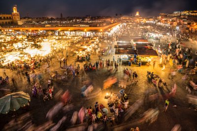  द्वारा इरा ब्लॉक