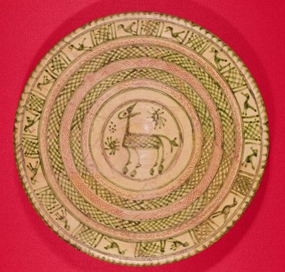 ईरान, सेल्जुक काल, 12 वीं -13 वीं शताब्दी (सिरेमिक) से गधे को सजाए गए पकवान द्वारा इस्लामी स्कूल