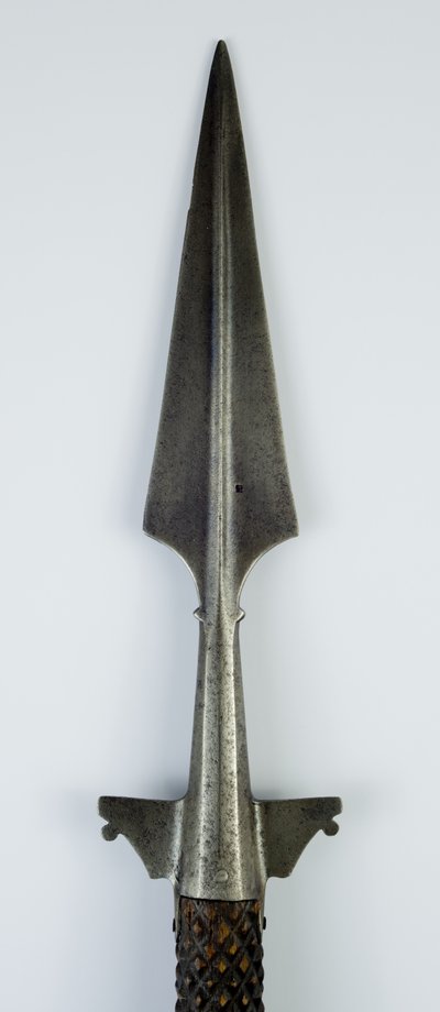भालू भाला, c.1550 (इस्पात और लकड़ी) द्वारा इतालवी स्कूल