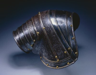 दाएं कंधे के लिए पॉलड्रॉन, c.1560-70 (मिश्रित और सोने का पानी चढ़ा हुआ स्टील) द्वारा इतालवी स्कूल